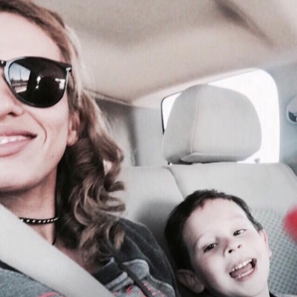 Meet your Posher, Ericka - Picture 1 of 1